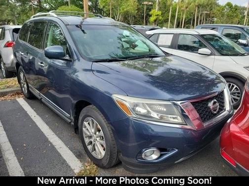 2016 Nissan Pathfinder SL