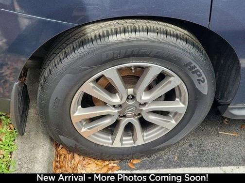 2016 Nissan Pathfinder SL