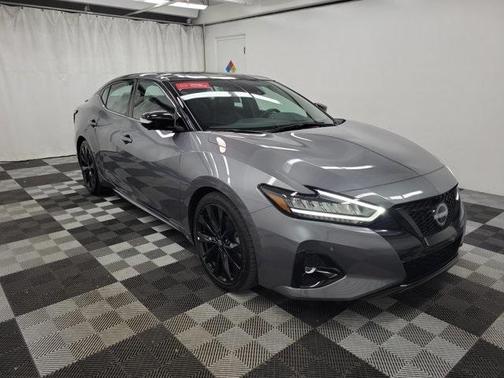2023 Nissan Maxima SR