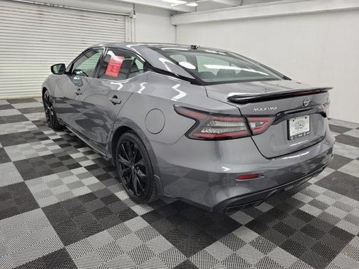 2023 Nissan Maxima SR