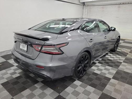 2023 Nissan Maxima SR