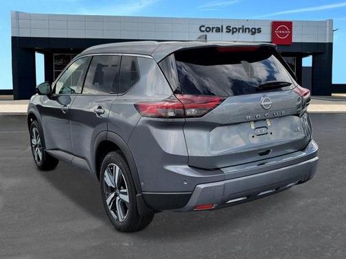 2025 Nissan Rogue SL