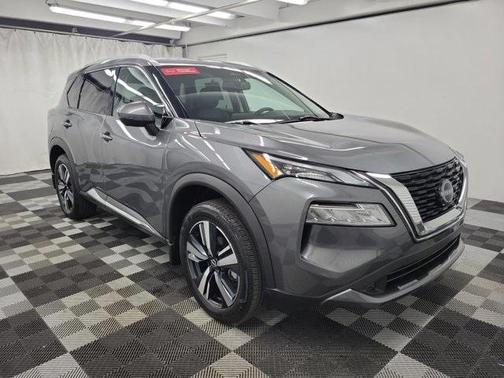 2022 Nissan Rogue SL