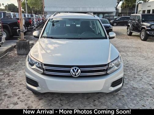 2015 Volkswagen Tiguan Auto S
