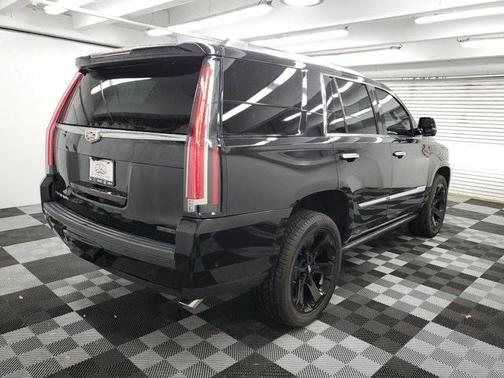 2020 Cadillac Escalade Premium Luxury