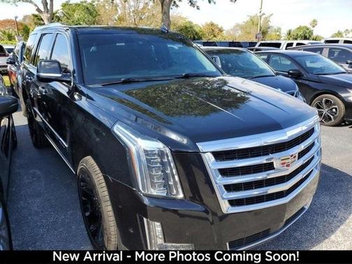 2020 Cadillac Escalade Premium Luxury