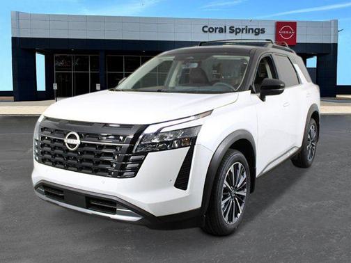 White / Black 2026 Nissan Pathfinder Platinum