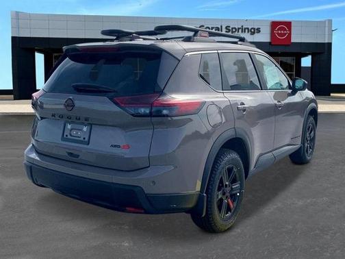 2025 Nissan Rogue Rock Creek