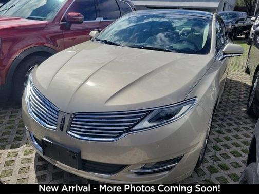 2016 Lincoln MKZ Base