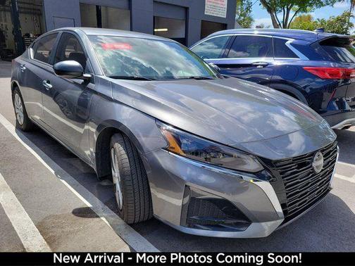 Gun Metallic 2024 Nissan Altima 2.5 S