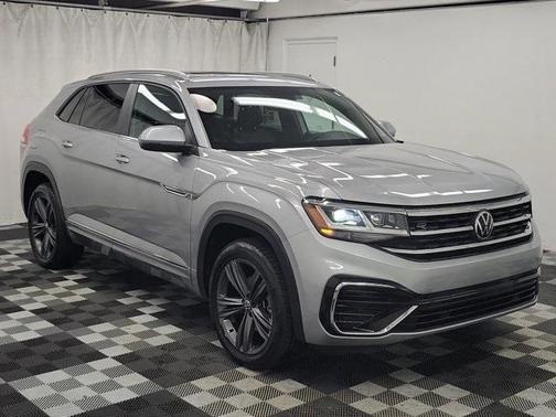 2021 Volkswagen Atlas Cross Sport 3.6L V6 SE w/Technology R-Line