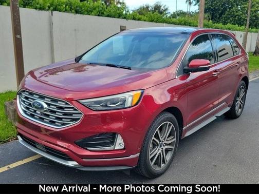 2019 Ford Edge Titanium
