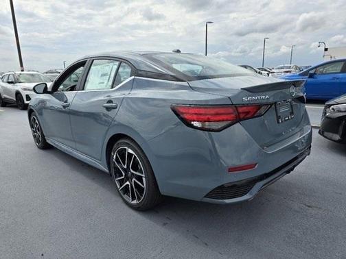 2025 Nissan Sentra SR