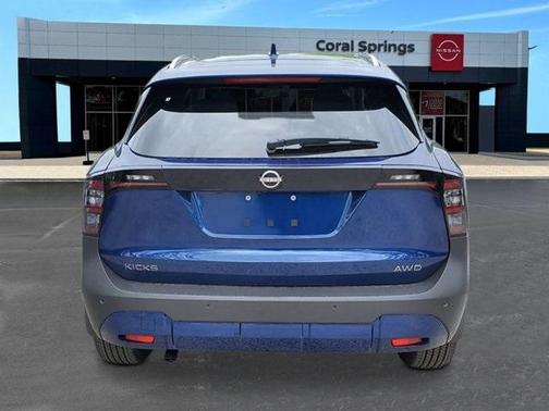 2025 Nissan Kicks SV