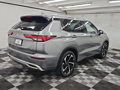 2022 Mitsubishi Outlander SEL