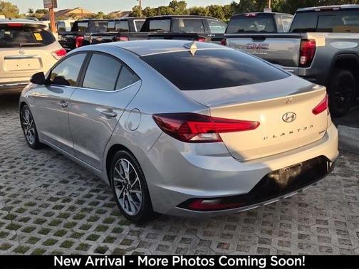 2020 Hyundai ELANTRA Limited