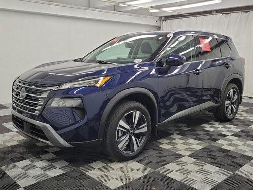 Deep Ocean Blue 2025 Nissan Rogue SL