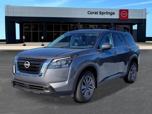 2025 Nissan Pathfinder SV