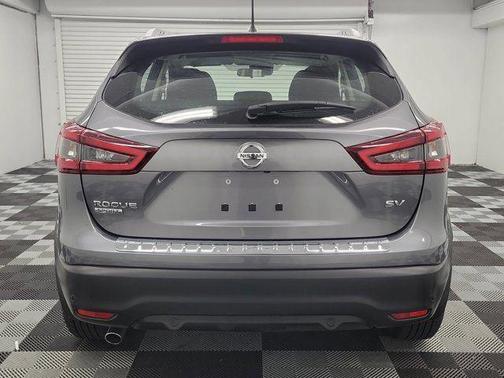 Gun Metallic 2020 Nissan Rogue Sport SV