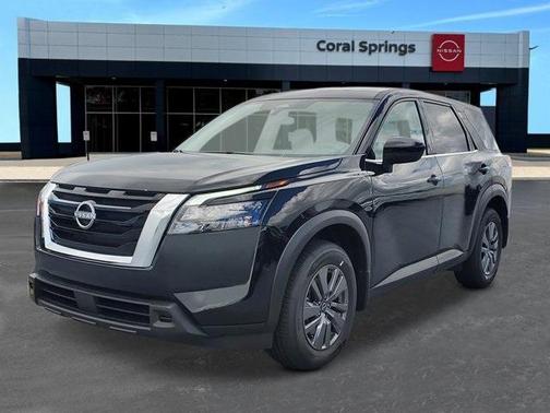 2025 Nissan Pathfinder S