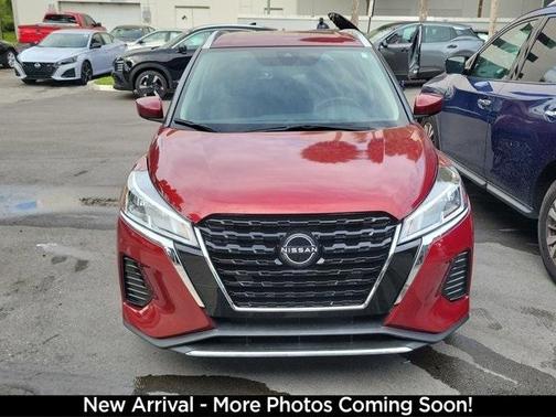 2023 Nissan Kicks SV