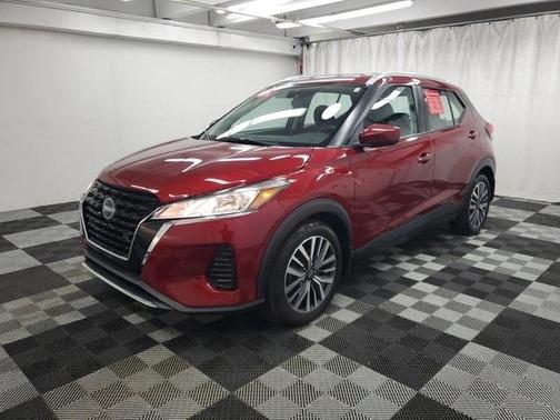 2023 Nissan Kicks SV