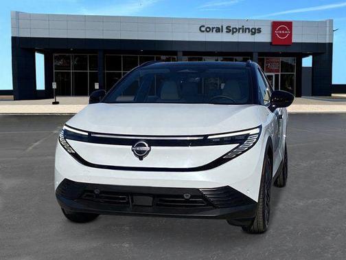 White / Black 2026 Nissan Leaf PLATINUM+