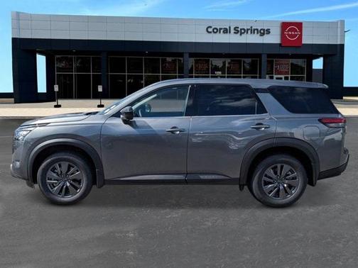 2025 Nissan Pathfinder S