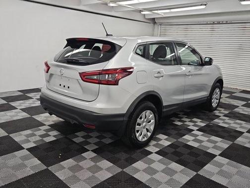 2020 Nissan Rogue Sport S
