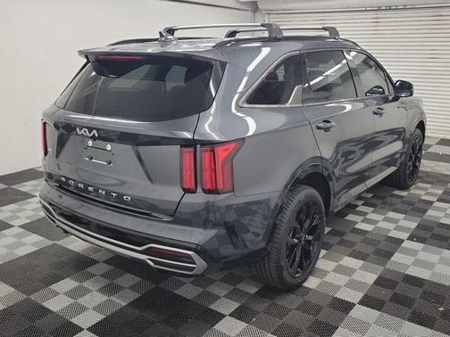 2022 Kia Sorento SX