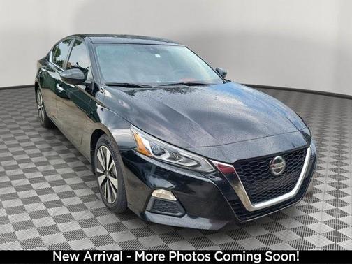 2021 Nissan Altima 2.5 SV