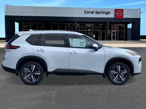 2025 Nissan Rogue SL