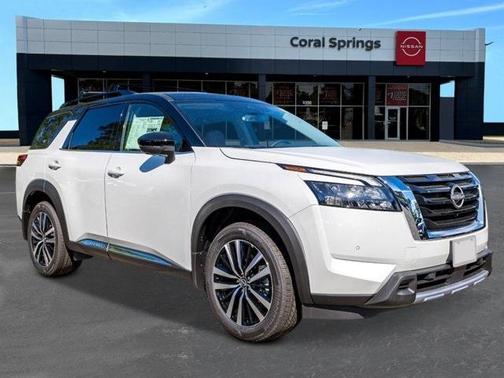 2025 Nissan Pathfinder Platinum