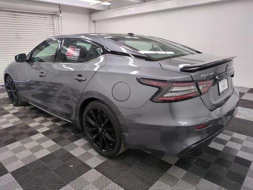 2023 Nissan Maxima SR