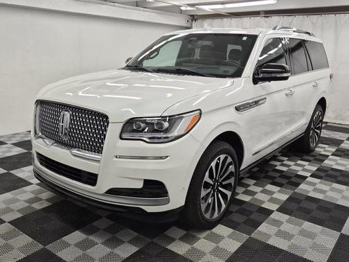 2022 Lincoln Navigator Reserve