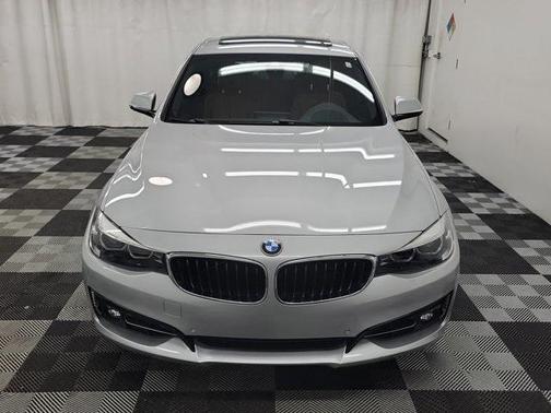 2017 BMW 330 Gran Turismo i xDrive