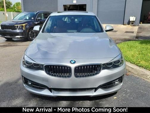 2017 BMW 330 Gran Turismo i xDrive