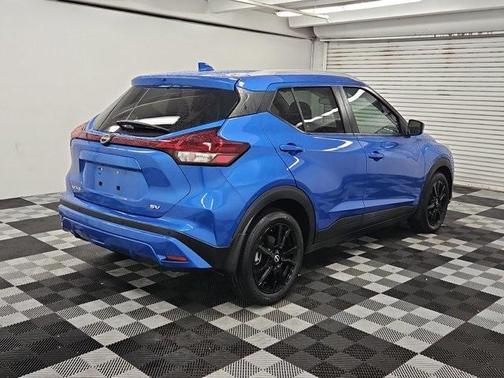2022 Nissan Kicks SV