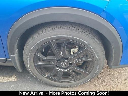 2022 Nissan Kicks SV