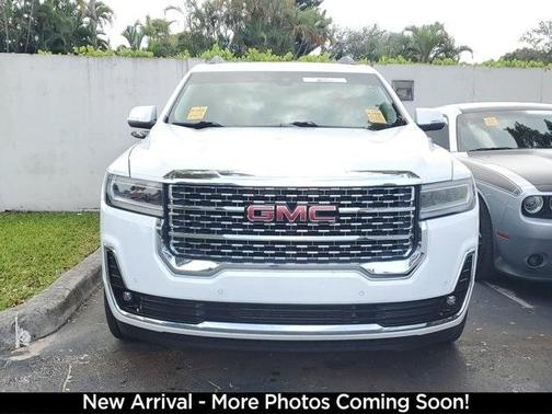 2020 GMC Acadia Denali