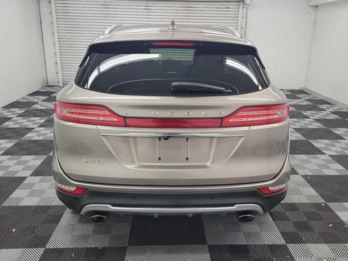 2019 Lincoln MKC Standard