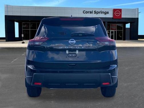 2025 Nissan Rogue S