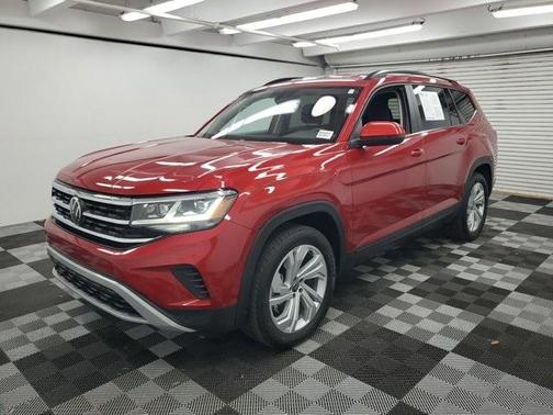 2023 Volkswagen Atlas 3.6L SE w/Technology