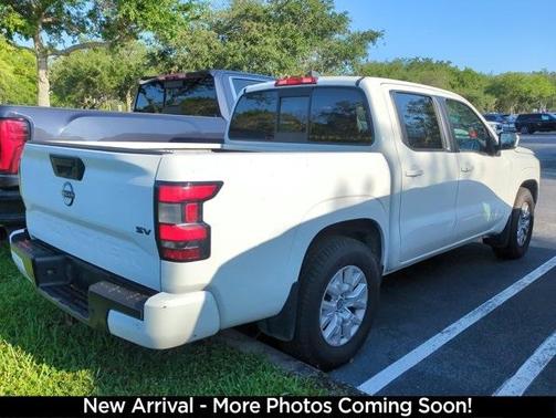 2022 Nissan Frontier SV