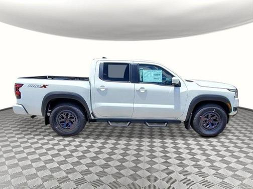 2025 Nissan Frontier PRO-X