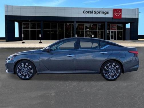 2025 Nissan Altima SL