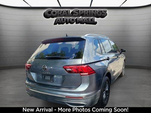 2022 Volkswagen Tiguan 2.0T SE