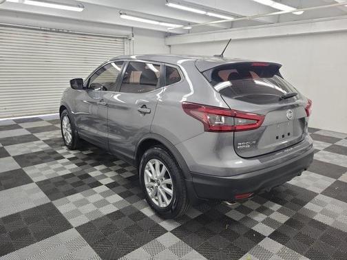 2022 Nissan Rogue Sport S