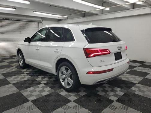 2018 Audi Q5 2.0T Premium