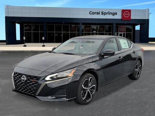 2025 Nissan Altima SR